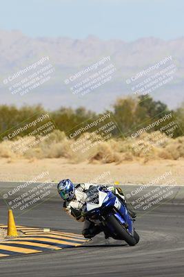 media/Feb-04-2024-SoCal Trackdays (Sun) [[91d6515b1d]]/5-Turn 10 Set 1 (1120am)/